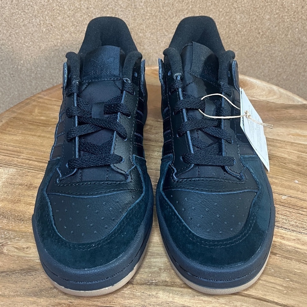 Adidas forum j
Brand new - Picture 5 of 12
